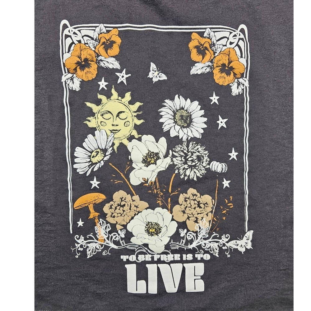 Belle du Jour Womens M Black Celestial Floral Sun Crop Graphic T-Shirt Boxy Tee